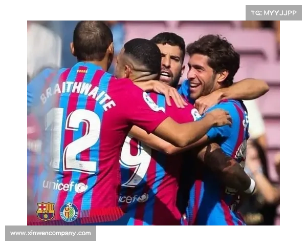 奥萨苏纳中场全面被巴萨压制 球队心态失衡亟待调整